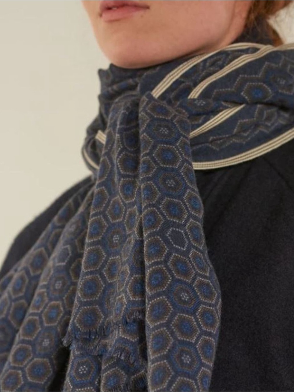 MOISMONT Scarf N°691 NAVY blue